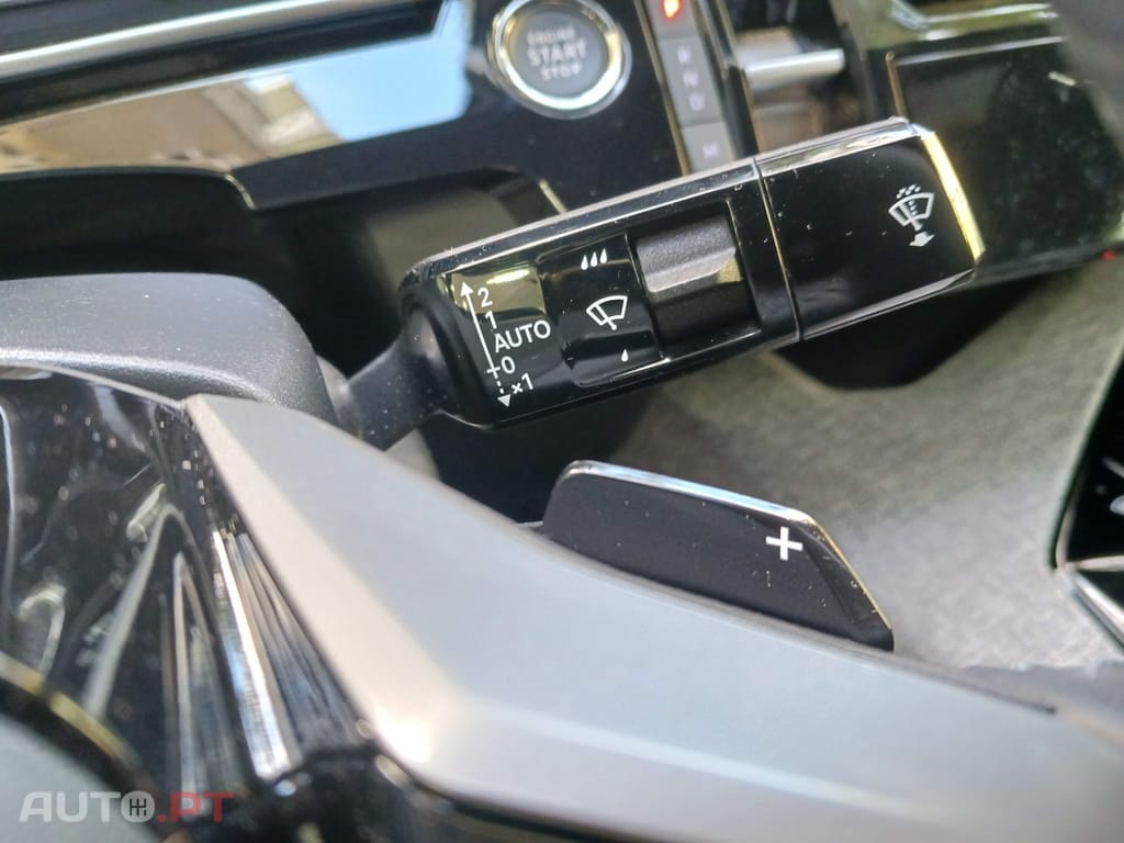 Peugeot 3008 1.2 Hybrid Allure Pack e-DCS6