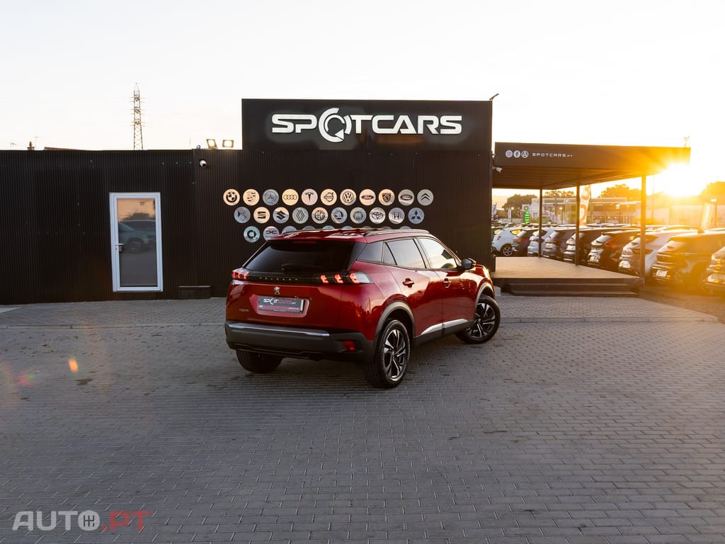 Peugeot 2008 1.2 PureTech Allure Pack