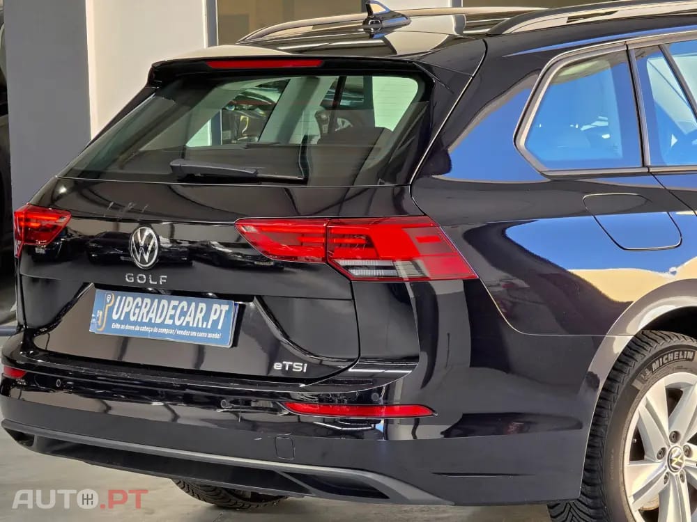 Volkswagen Golf Variant 1.0 eTSI OPF DSG Life — fotografia 9