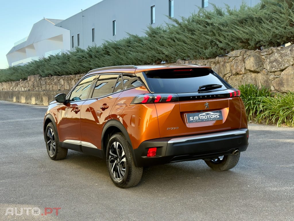 Peugeot 2008 1.5 BlueHDi Allure EAT8