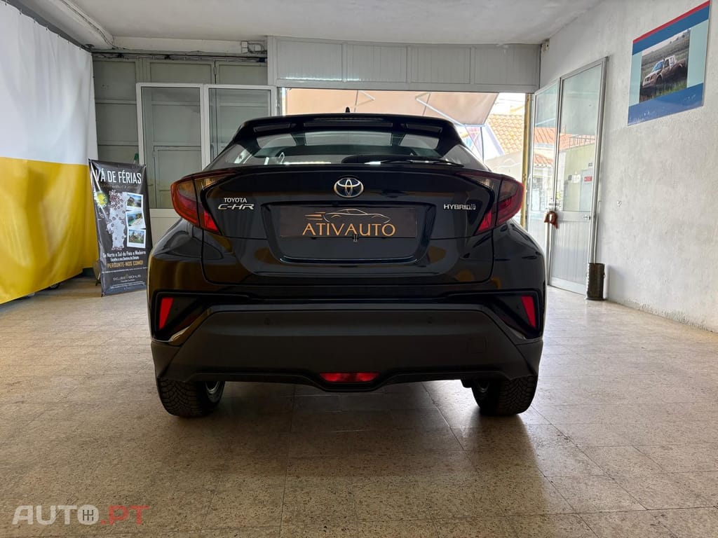 Toyota C-HR 1.8 Hybrid Exclusive