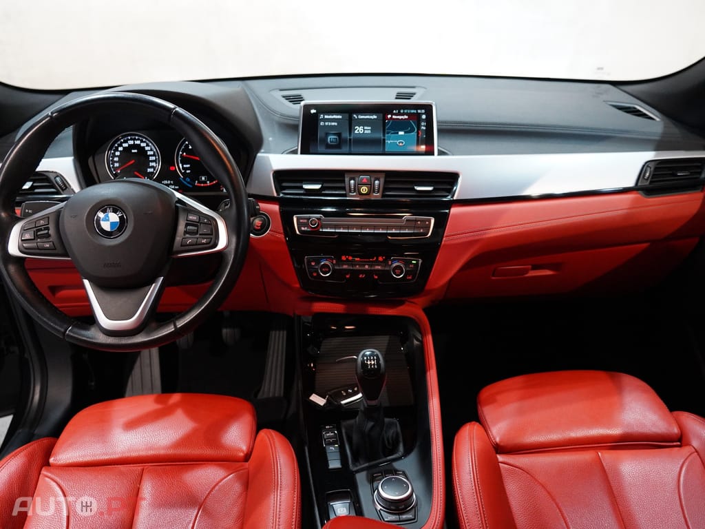 BMW X2 18 i sDrive Advantage