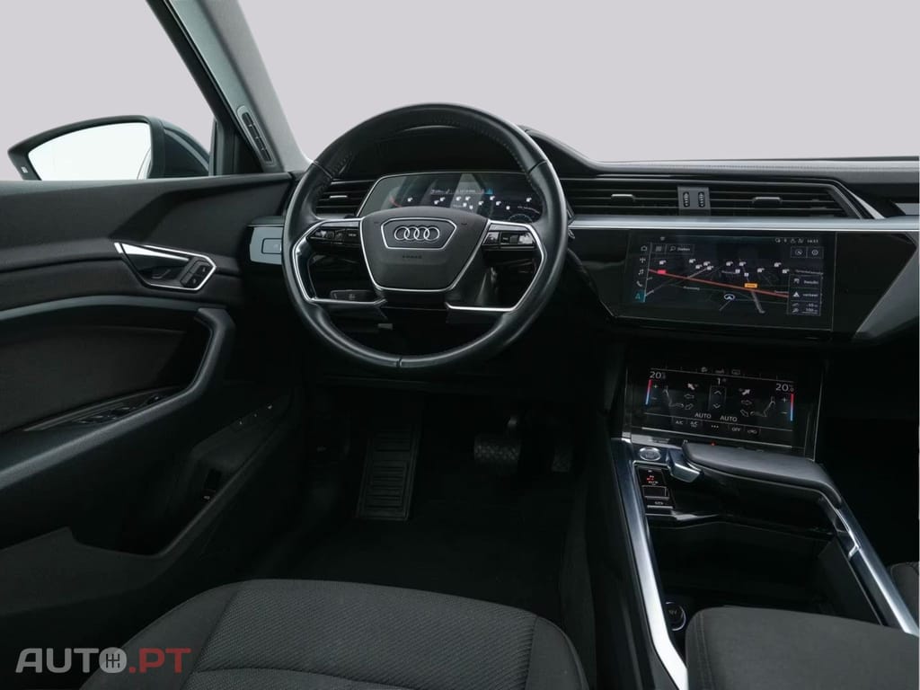 Audi E-Tron I.V.A DEDUTIVEL 