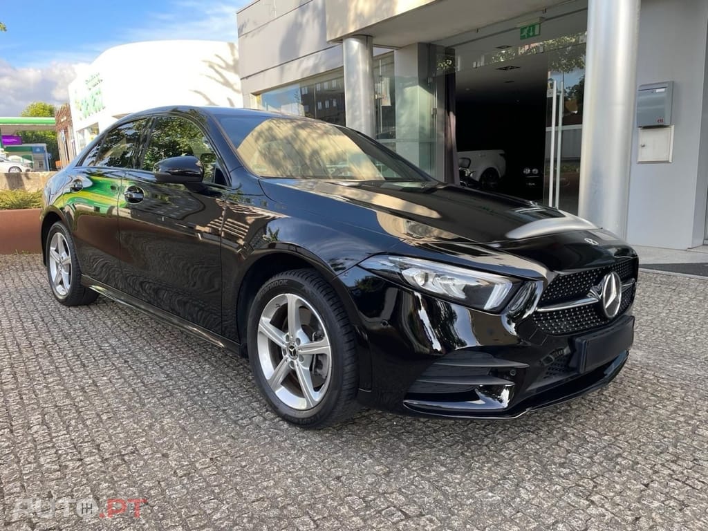Mercedes-Benz A 250 e AMG Line