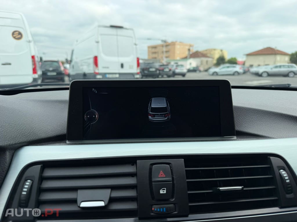 BMW 320 d Touring EfficientDynamics Line Modern Auto