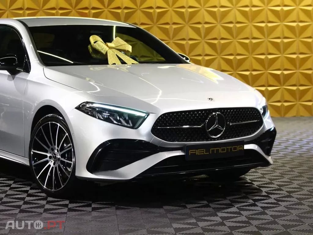 Mercedes-Benz A 250 e AMG Line