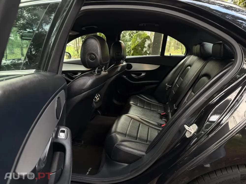 Mercedes-Benz C 300 h AMG Line