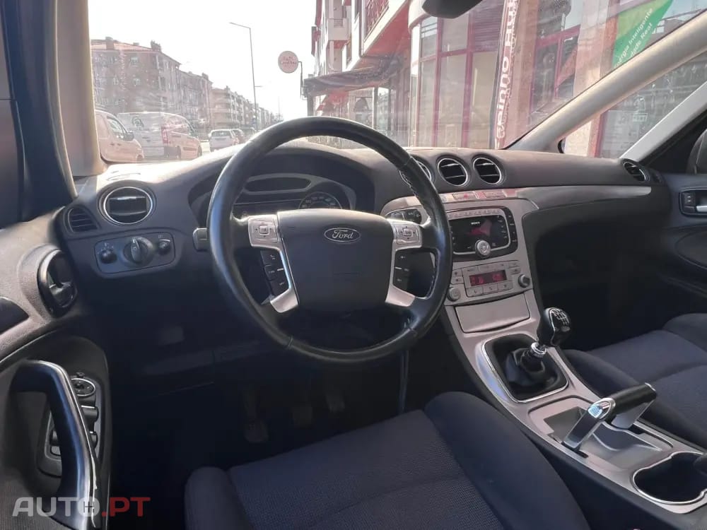 Ford S-Max 1.8 TDCi Titanium 7L