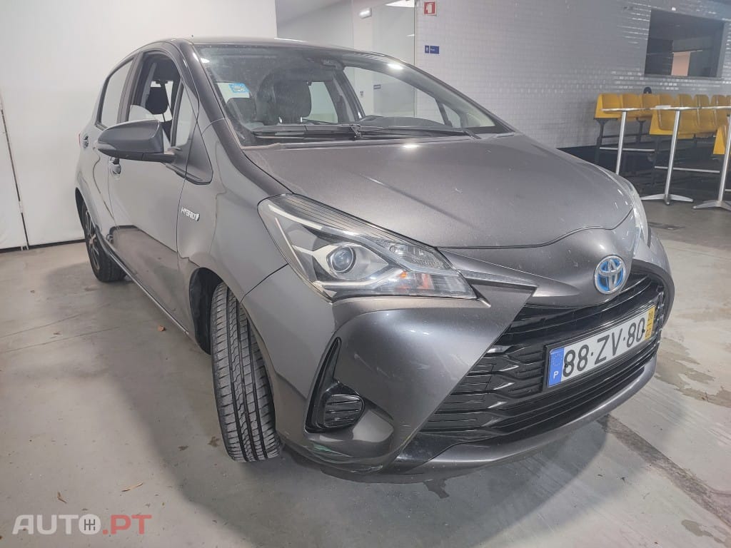 Toyota Yaris 1.5 HSD Comfort