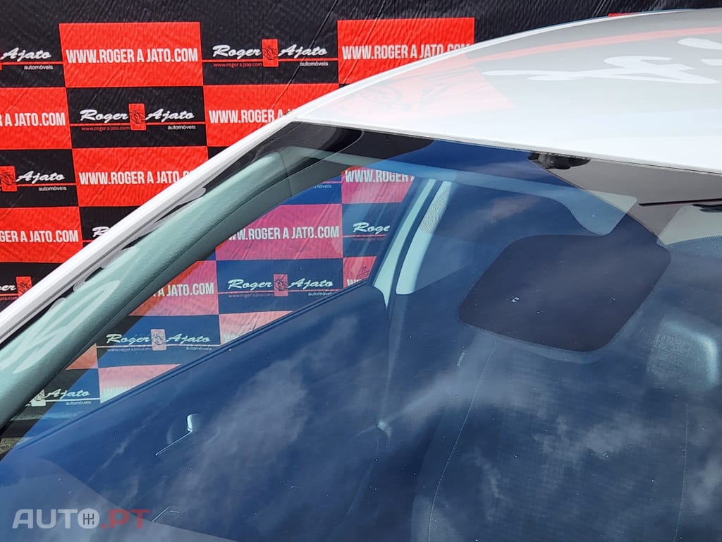 Peugeot 308 1.5 BlueHDi Business Line
