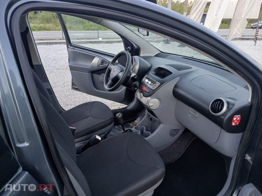 Toyota Aygo 1.0