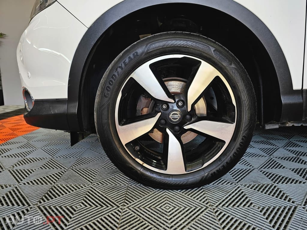 Nissan Qashqai 1.5 dCi N-Connecta