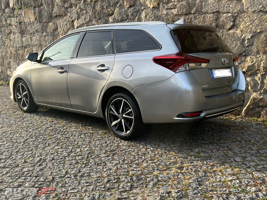 Toyota Auris Touring Sports 1,4 D-4D