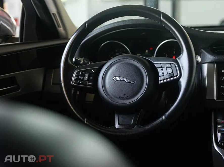 Jaguar XF 2.0 D R-Sport Aut.