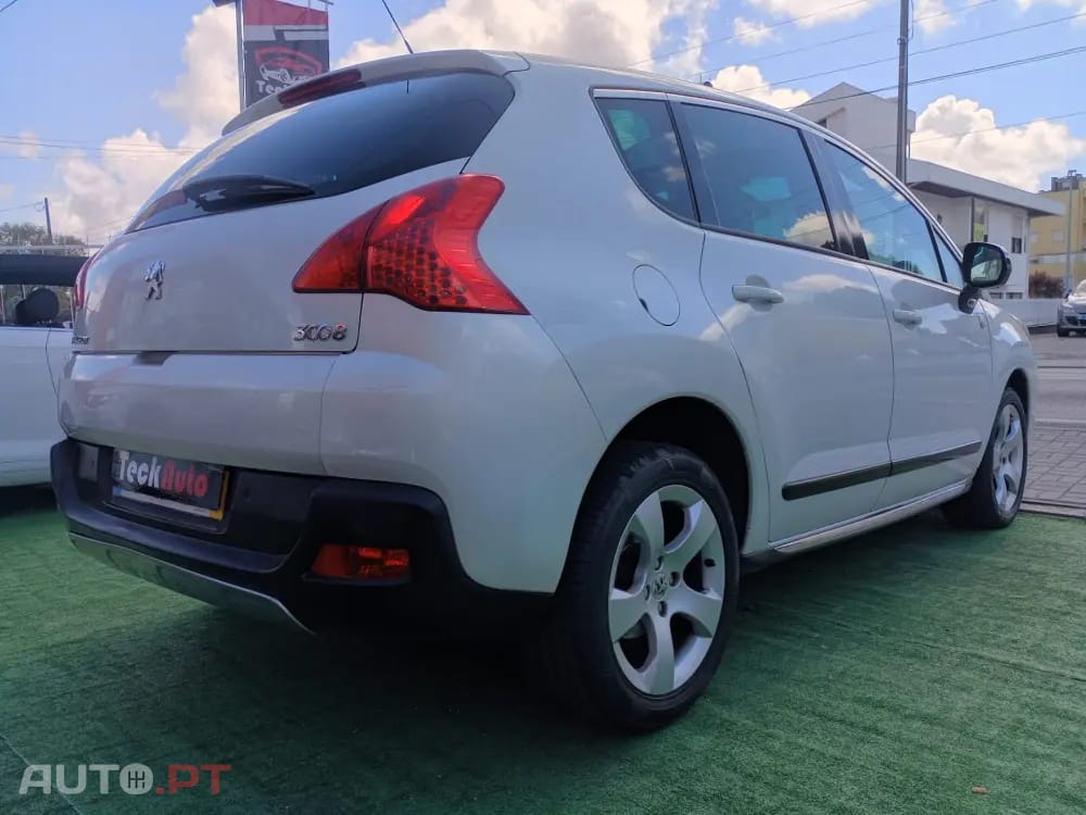 Peugeot 3008 1.6 HDi Roland Garros