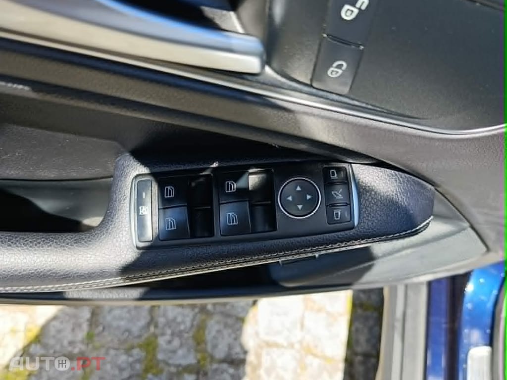 Mercedes-Benz GLA 180 URBAN SPORT