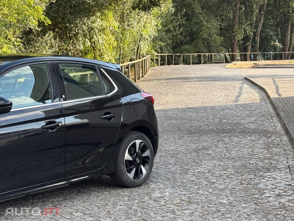 Opel Corsa-E Elegance