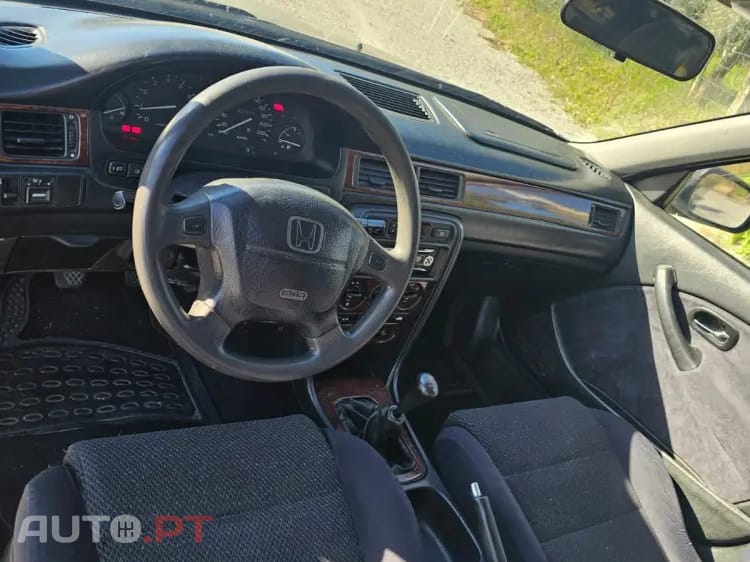 Honda Civic 1.4i Profile