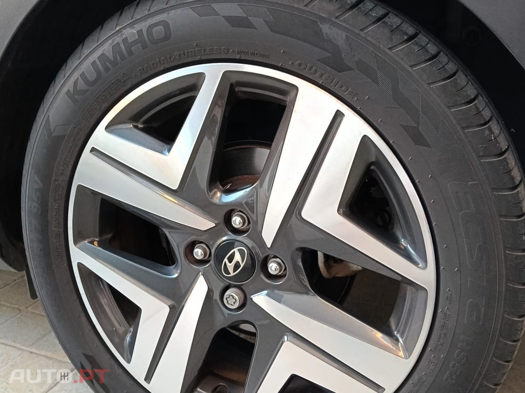 Hyundai Bayon 1.0 T-GDi Premium