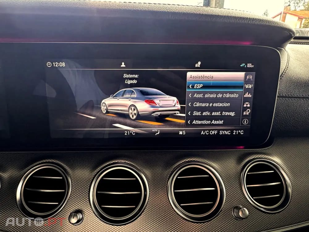 Mercedes-Benz E 220 d AMG Line