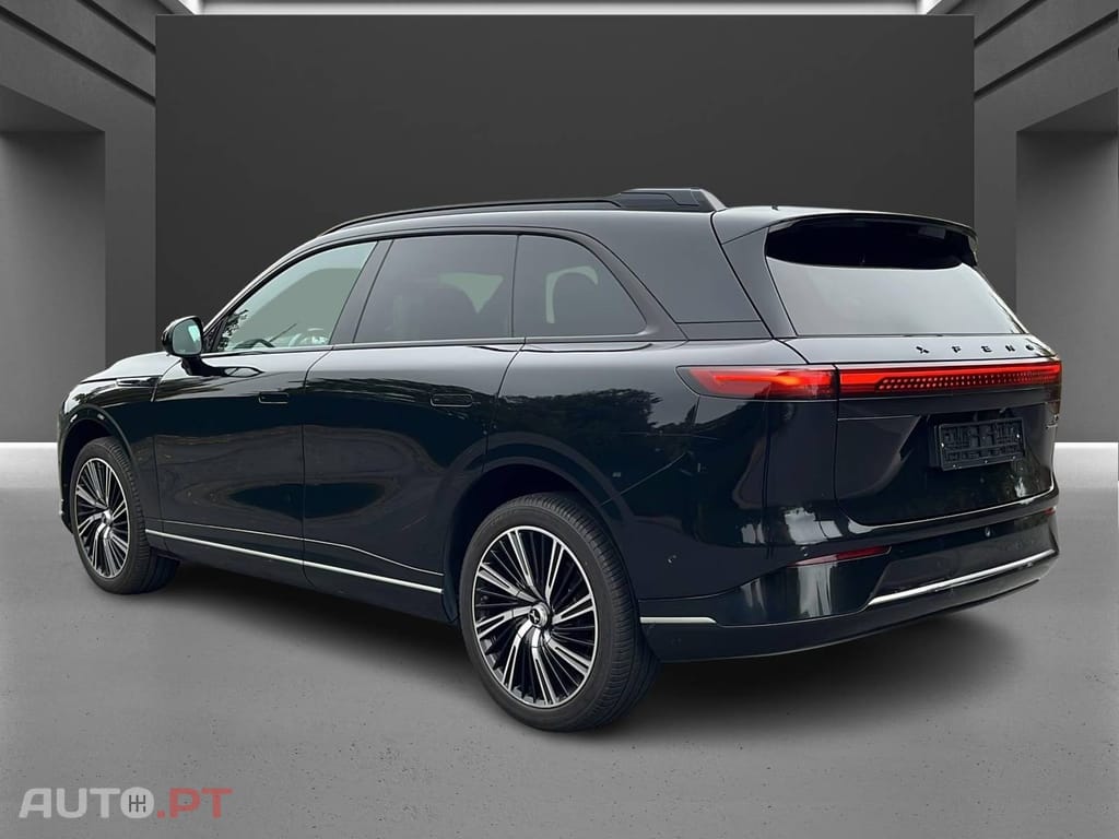 XPeng G9 98 kWh AWD Performance
