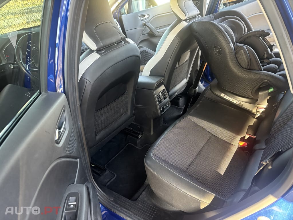 Renault Captur 1.0 TCe Intens