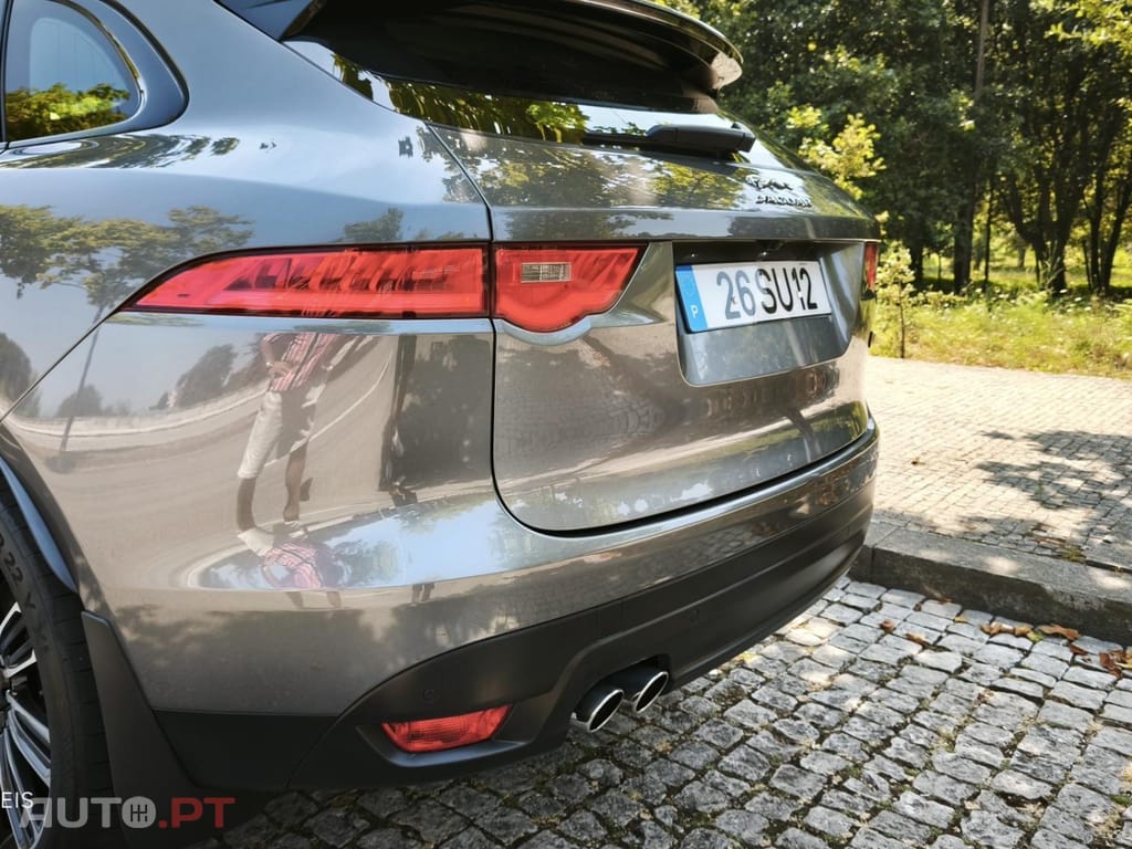 Jaguar F-Pace 2.0 i4D R-Sport Aut.
