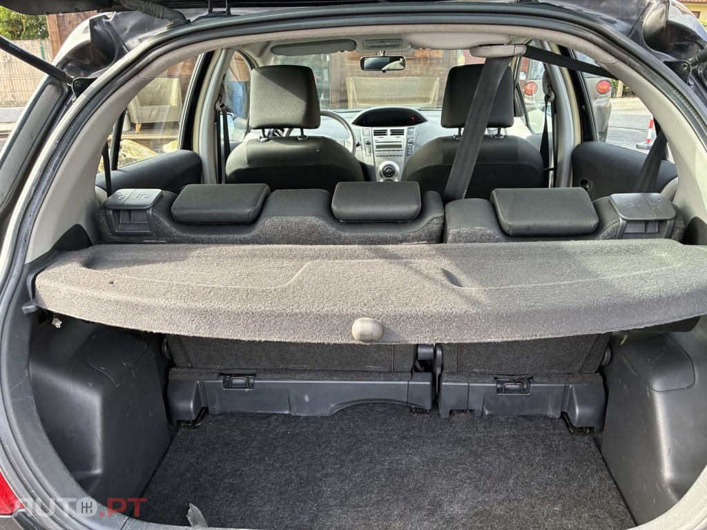 Toyota Yaris 1.0 VVT-i