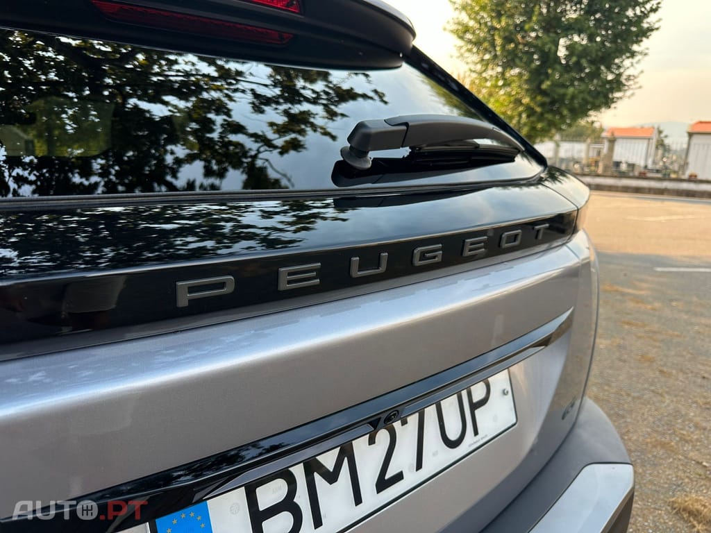 Peugeot 2008 1.2 PureTech GT Pack EAT8
