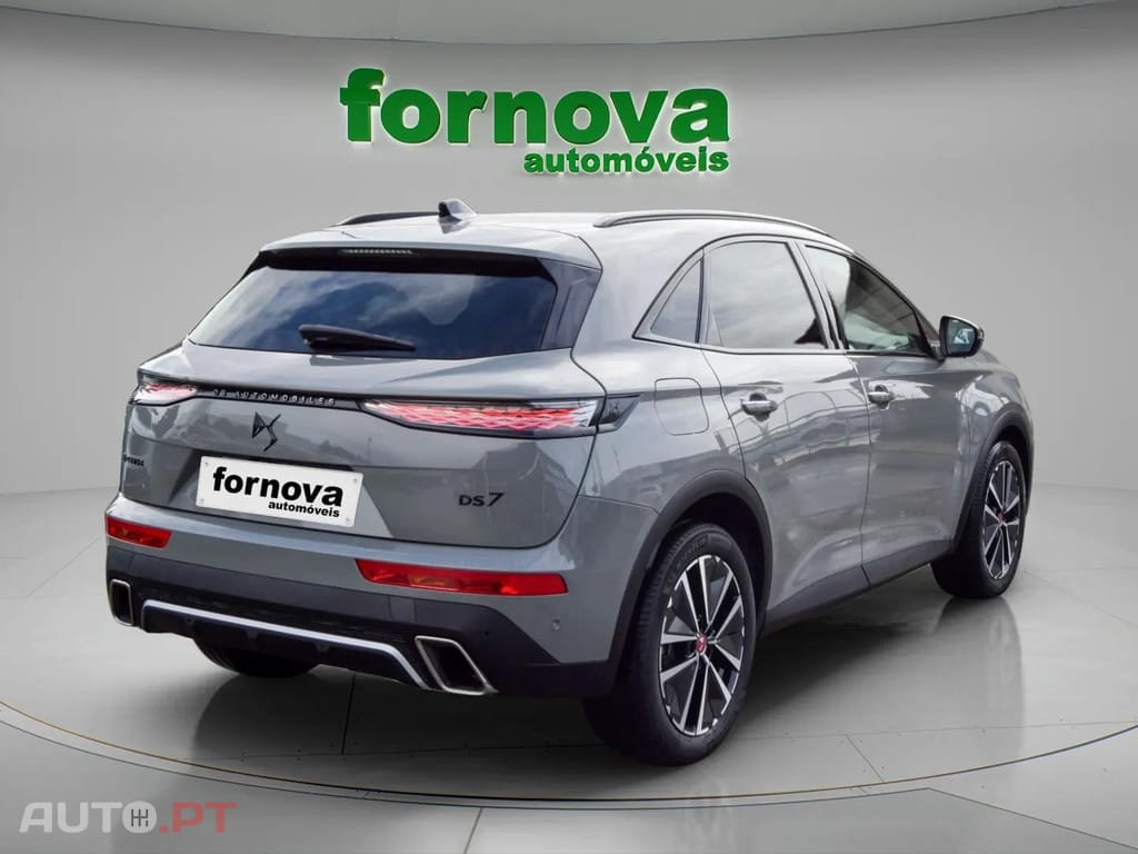 DS DS7 E-Tense Performance Line