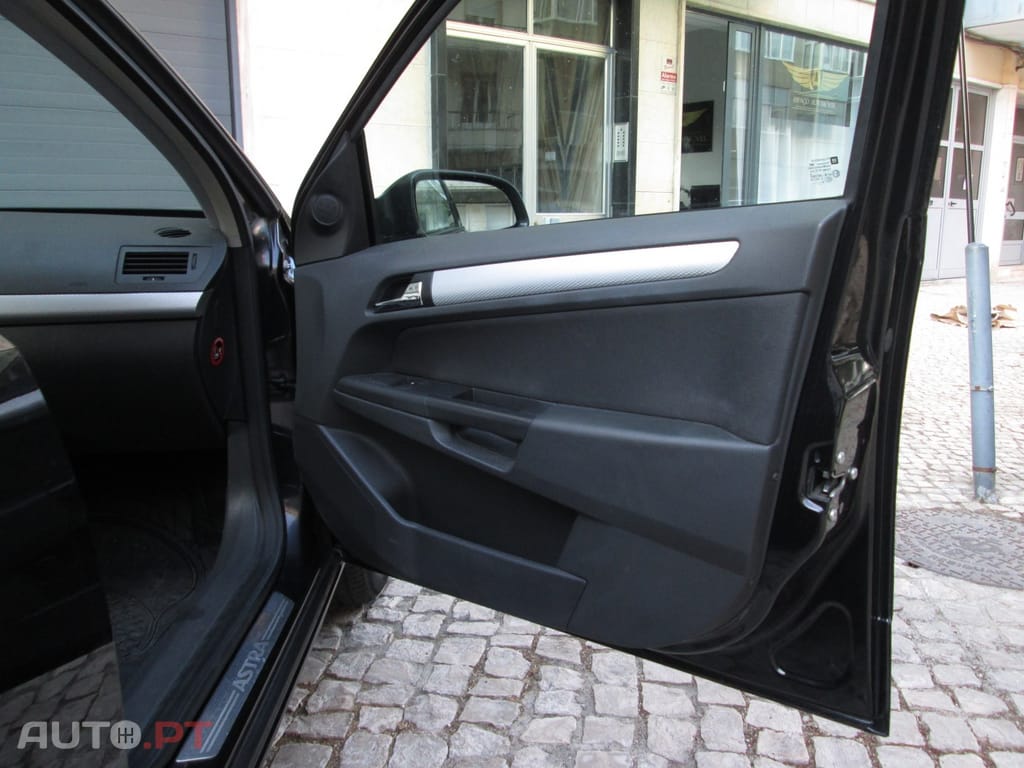 Opel Astra 1.3 CDTi Cosmo