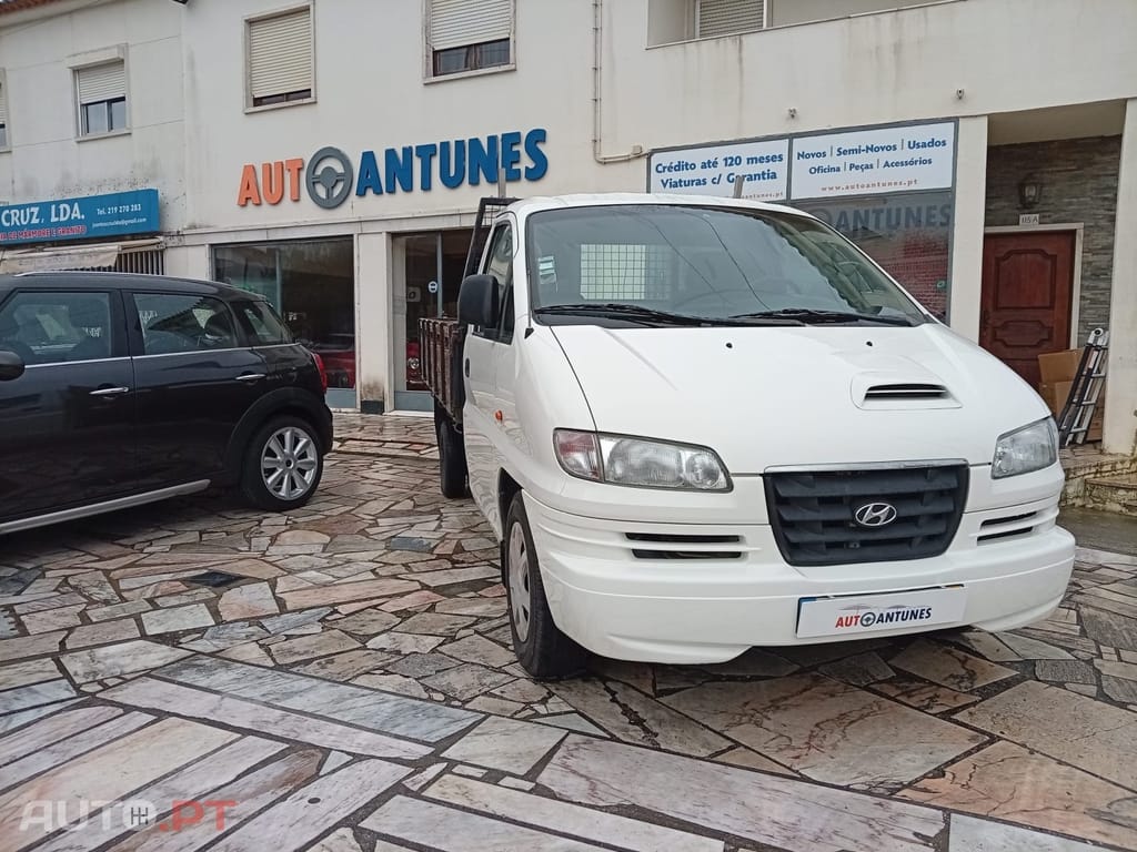 Hyundai H-1 2.5 CRDi