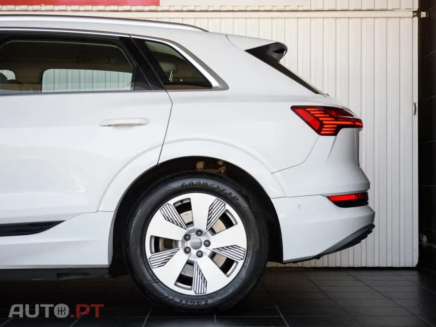 Audi E-Tron 55 quattro