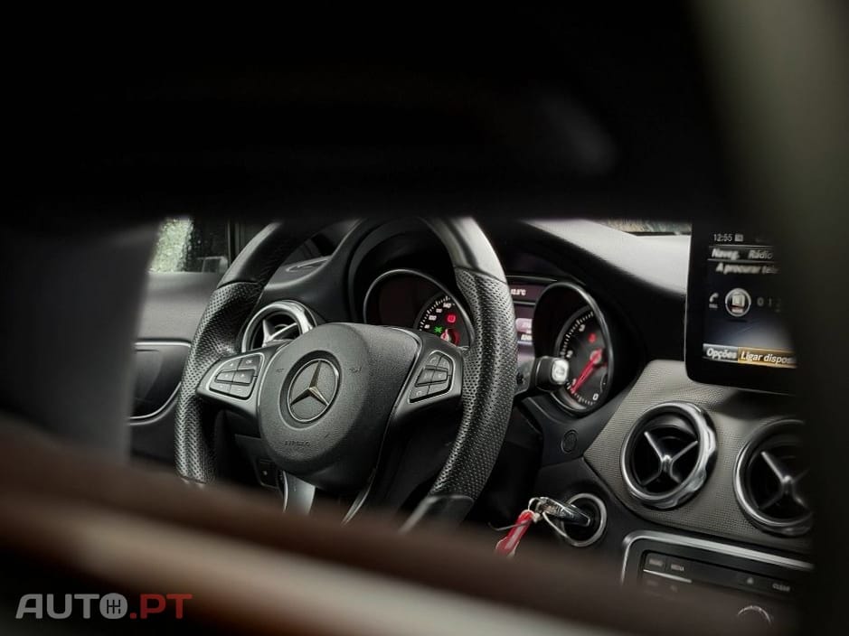 Mercedes-Benz GLA 200 AMG