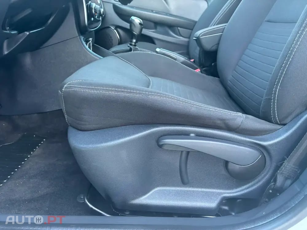 Renault Clio Sport Tourer 1.5 dCi Limited
