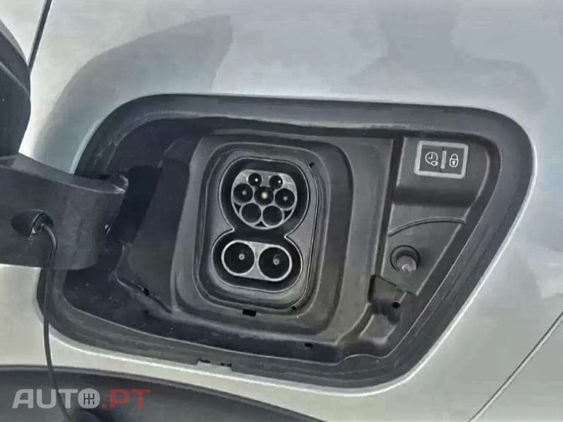 Peugeot 2008 GT Pack 100% Eléctrico