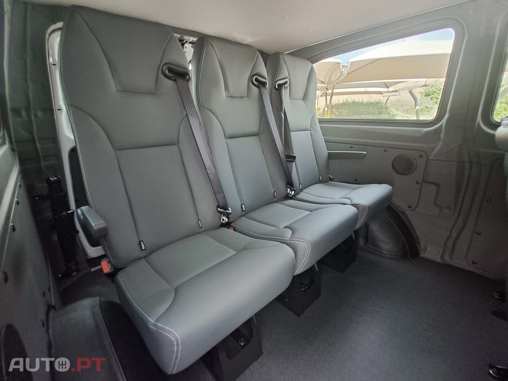 Mercedes-Benz eVito Tourer EVITO TOURER