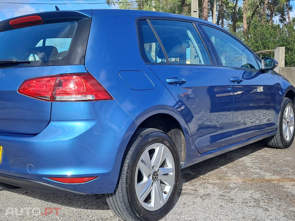 Volkswagen Golf 1.6 tdi confortline 110cv