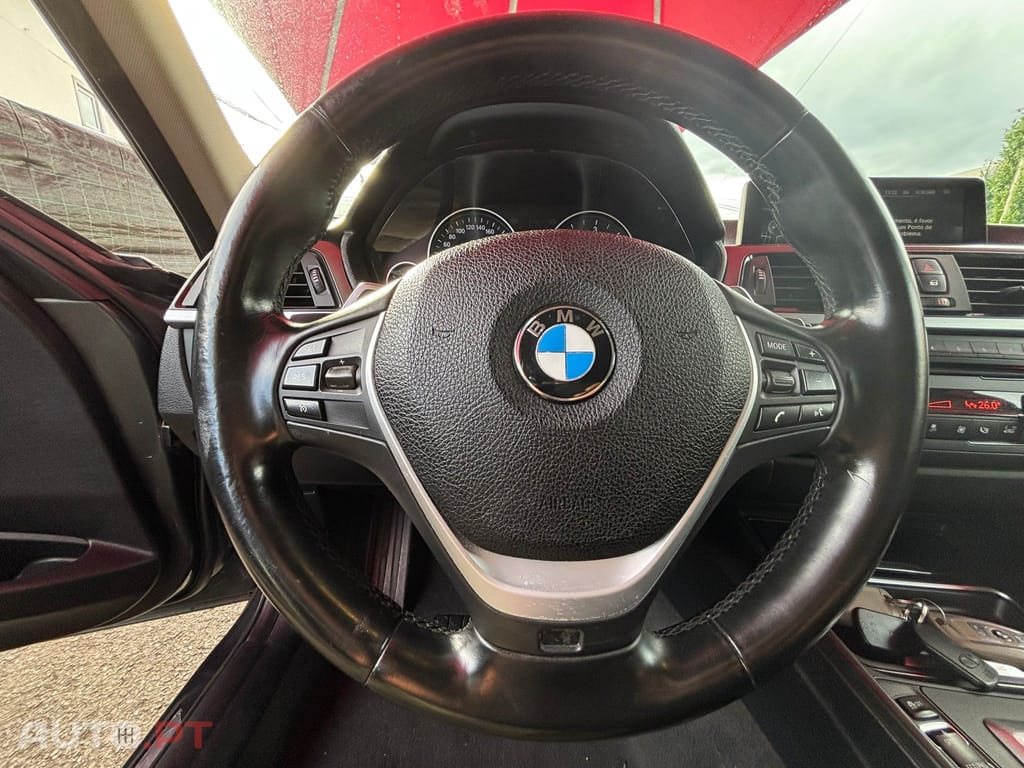 BMW 320 d Touring EfficientDynamics Auto