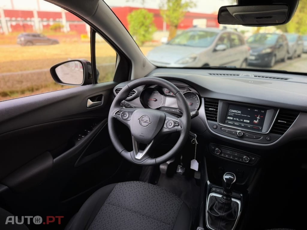 Opel Crossland 1.2 T Elegance