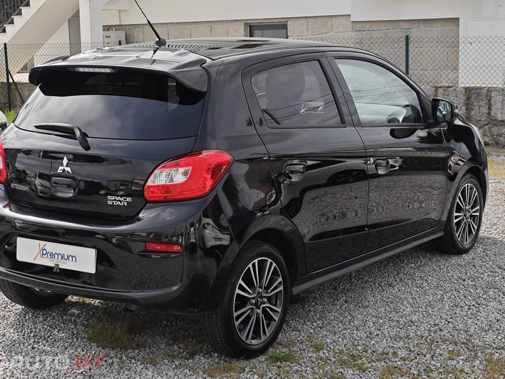 Mitsubishi Space Star 1.2 Intense Connect Edition