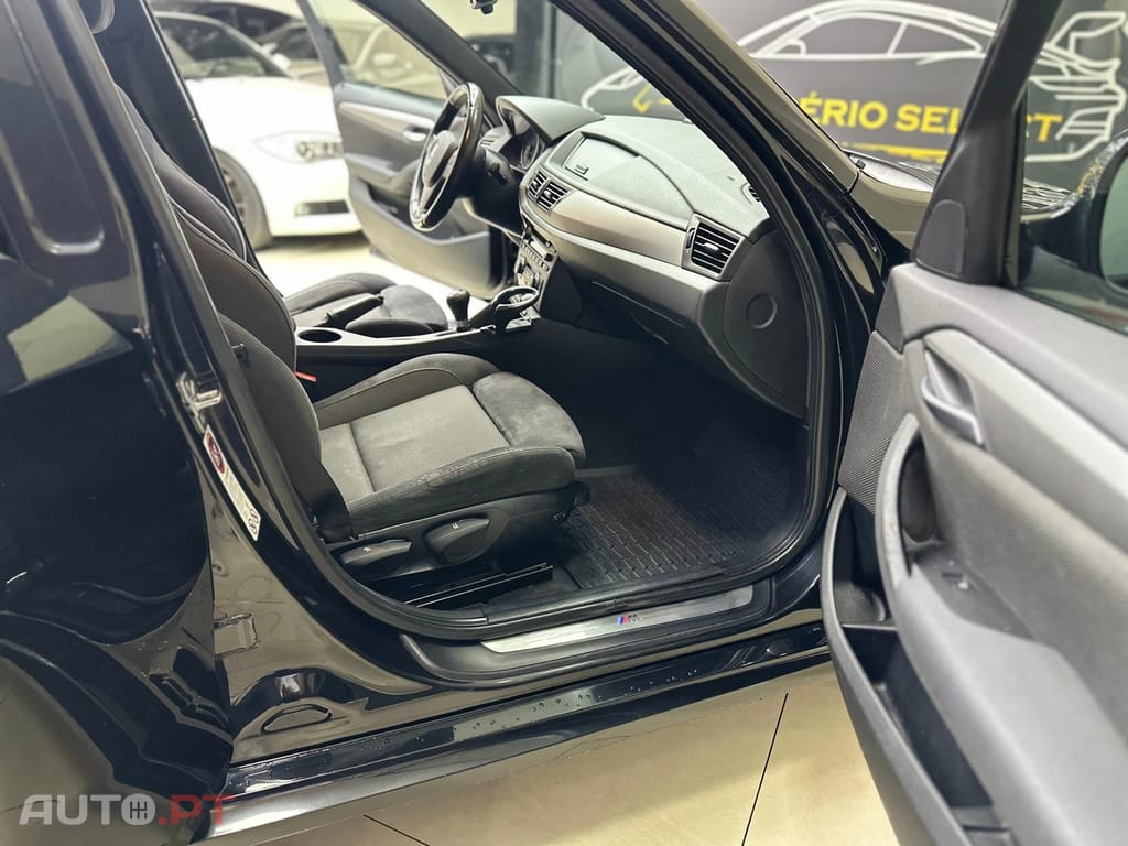 BMW X1 18 d sDrive Pack M