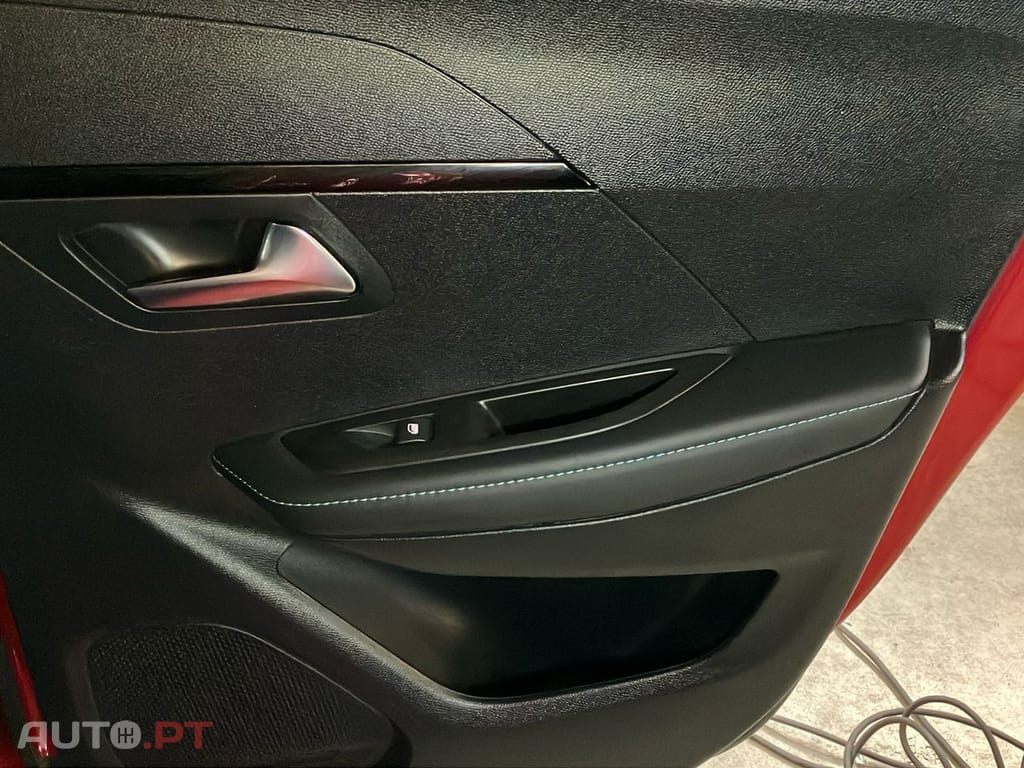 Peugeot 208 1.2 PureTech Allure