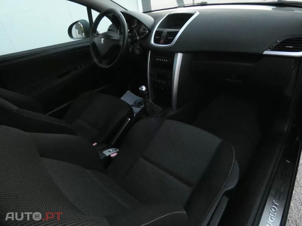 Peugeot 207 CC 1.6 HDi FAP Sport
