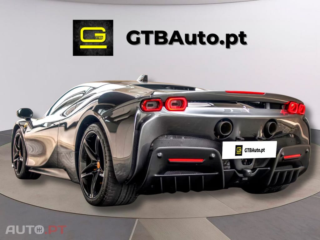 Ferrari SF90 Stradale I.V.A DEDUTIVEL
