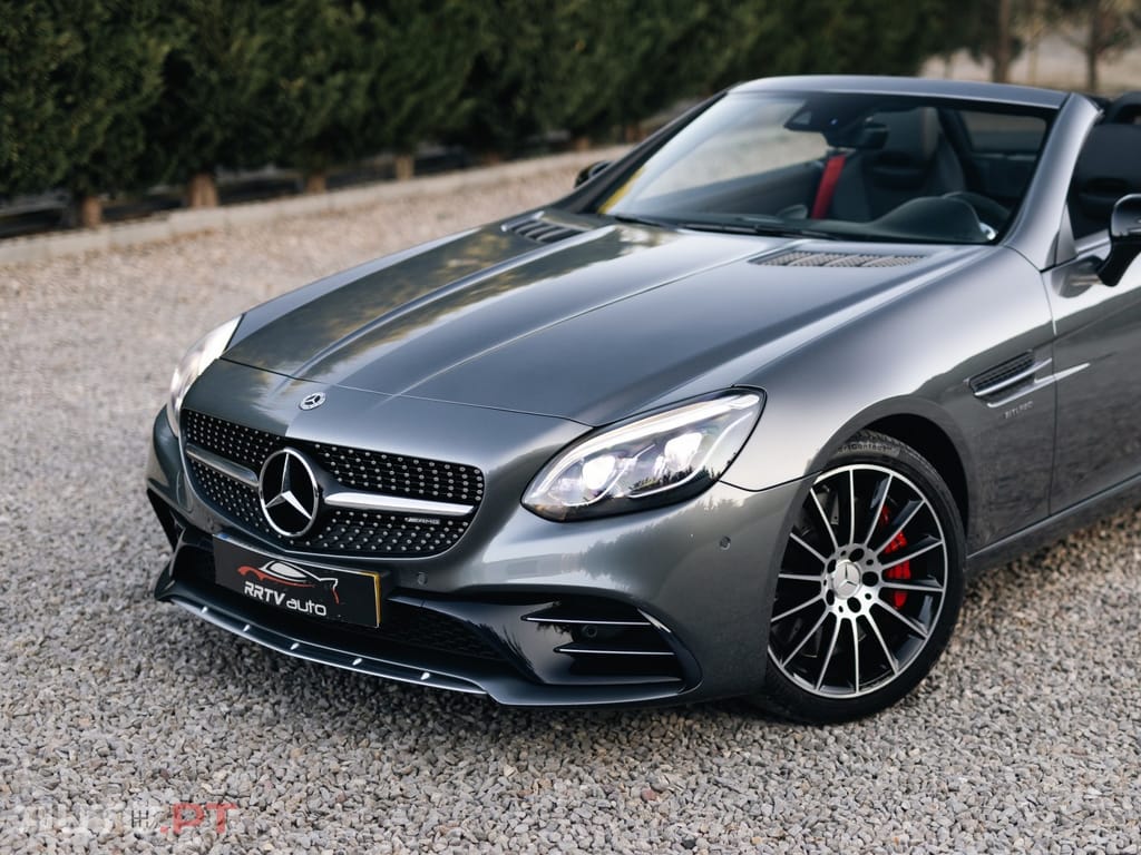 Mercedes-Benz SLC Standard