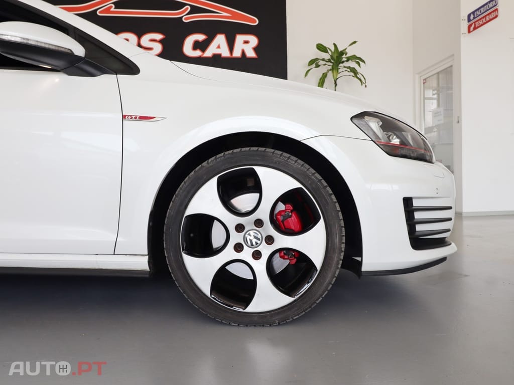 Volkswagen Golf 2.0 TSi GTi Performance