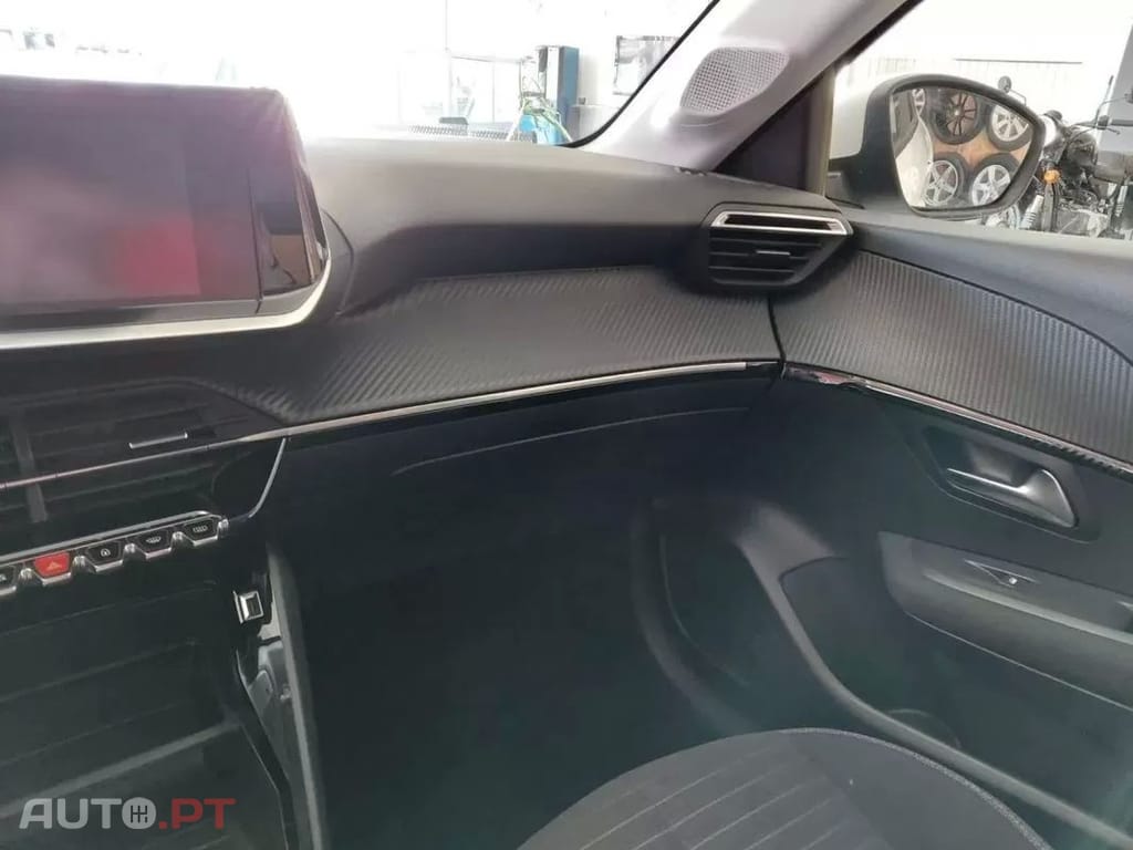 Peugeot 208 1.2 PureTech SE Style