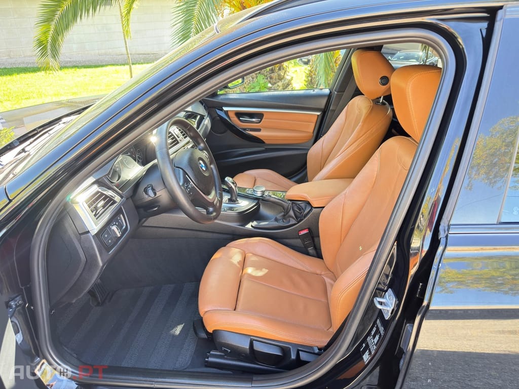 BMW 320 d Touring Aut. Efficient Dynamics Edition Blue Perf. Sport Line