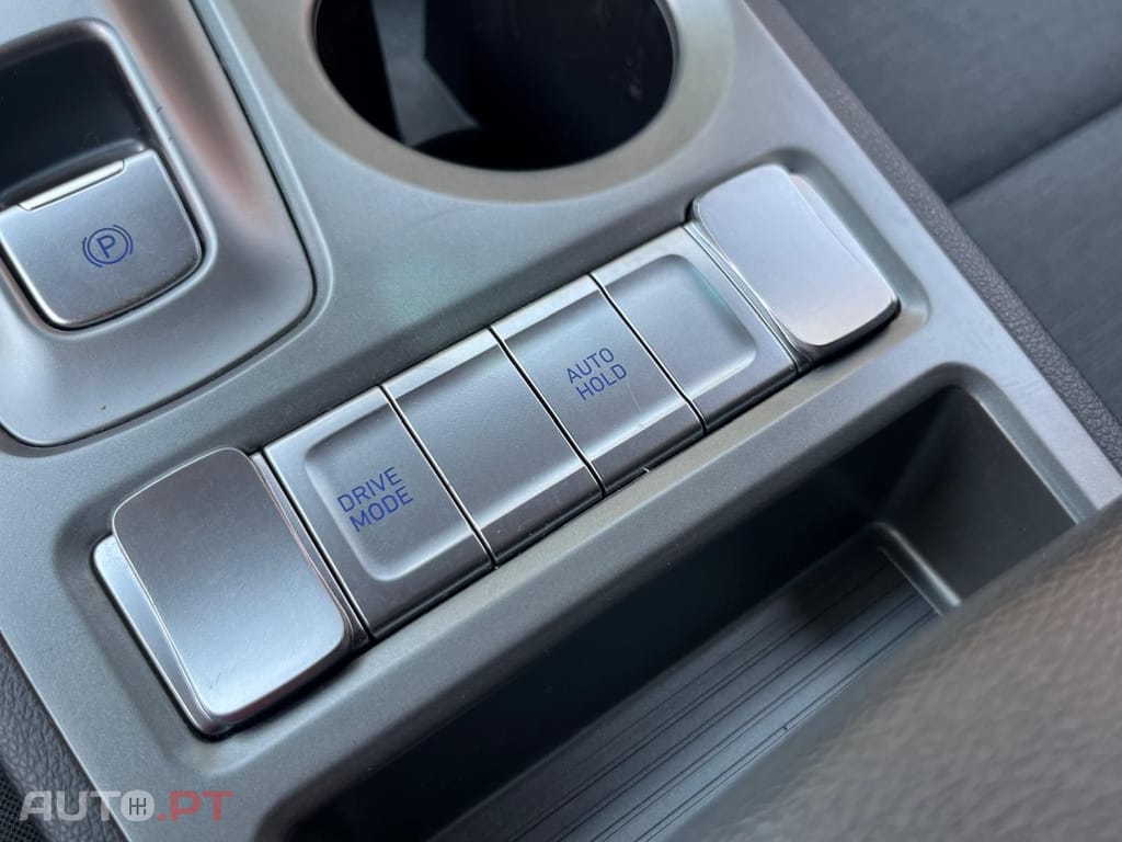 Hyundai Kauai Select I.V.A DEDUTIVEL  
